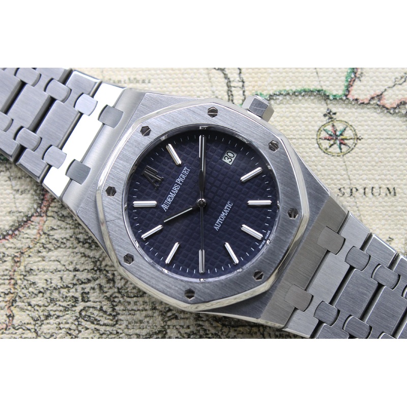 2010 Audemars Piguet Royal Oak Blue Dial Ref. 15300ST (Full Set)